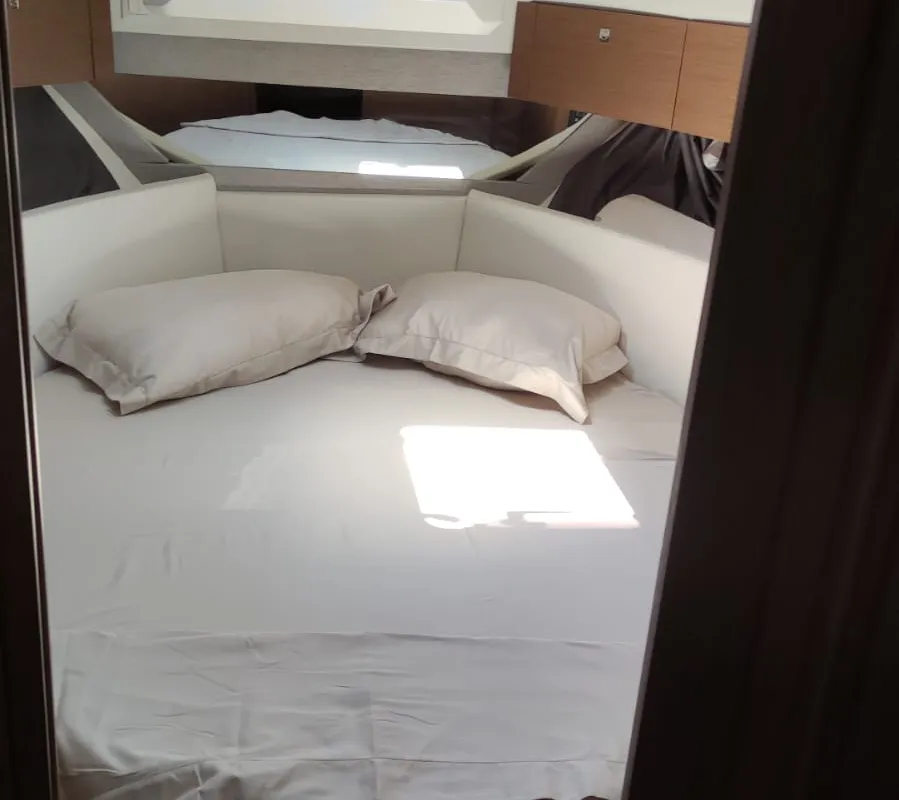 Cabin on Gloria, a Jeanneau Merry Fisher 895 motorboat at Bacoli, Italy