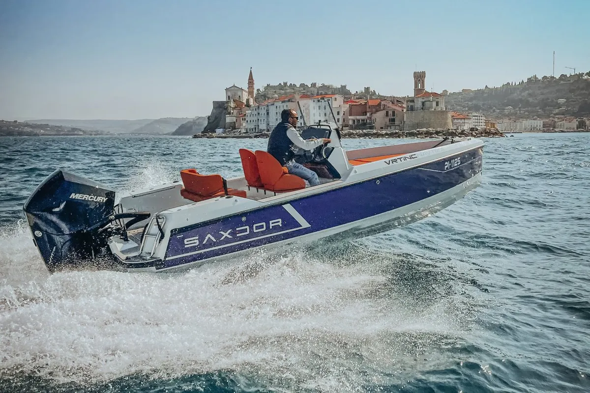 Exterior view of Vrtinc, a Saxdor 200 motorboat at Općina Sukošan, Croatia