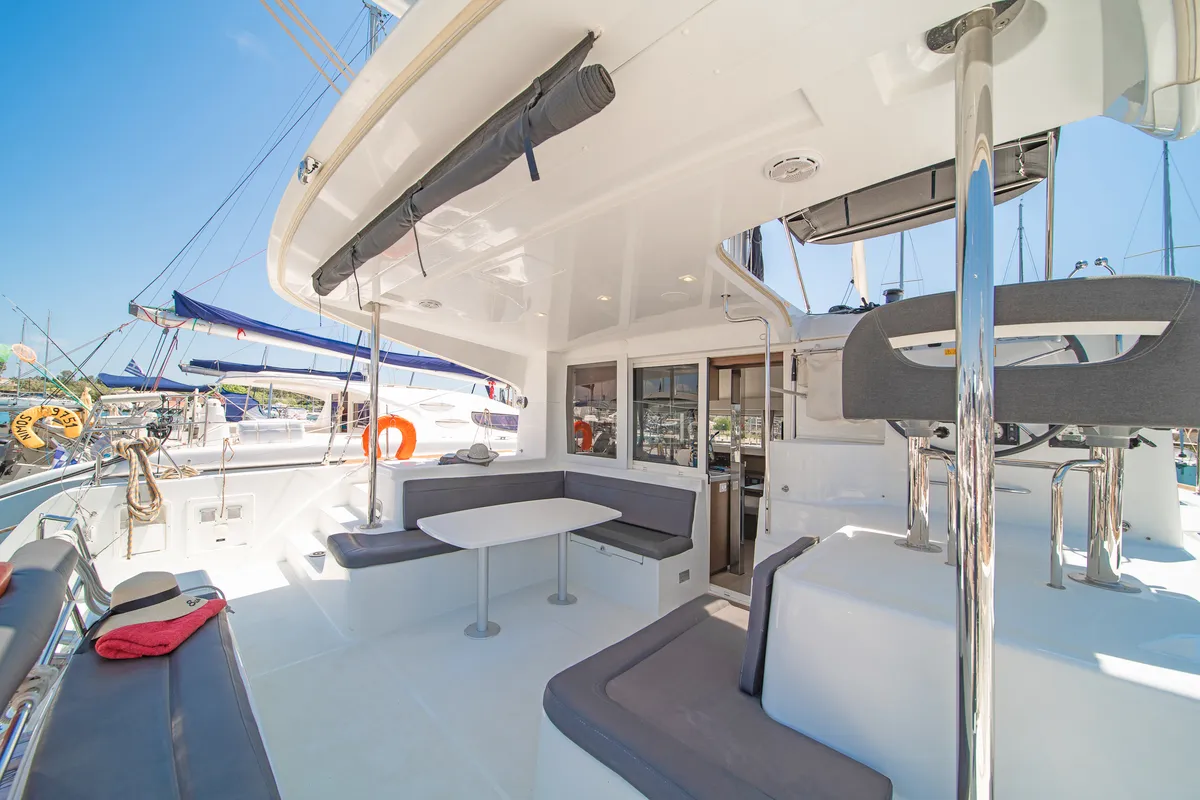 Deck of Thalasea, a Lagoon 40 catamaran at Kontokali, Greece