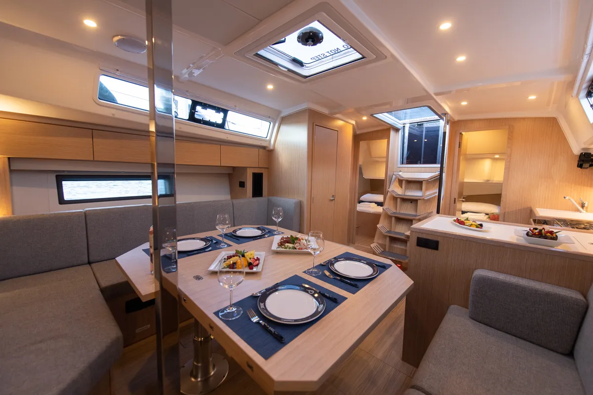Salon of Karpouzi, a Bavaria C42 sailboat at Preveza, Greece