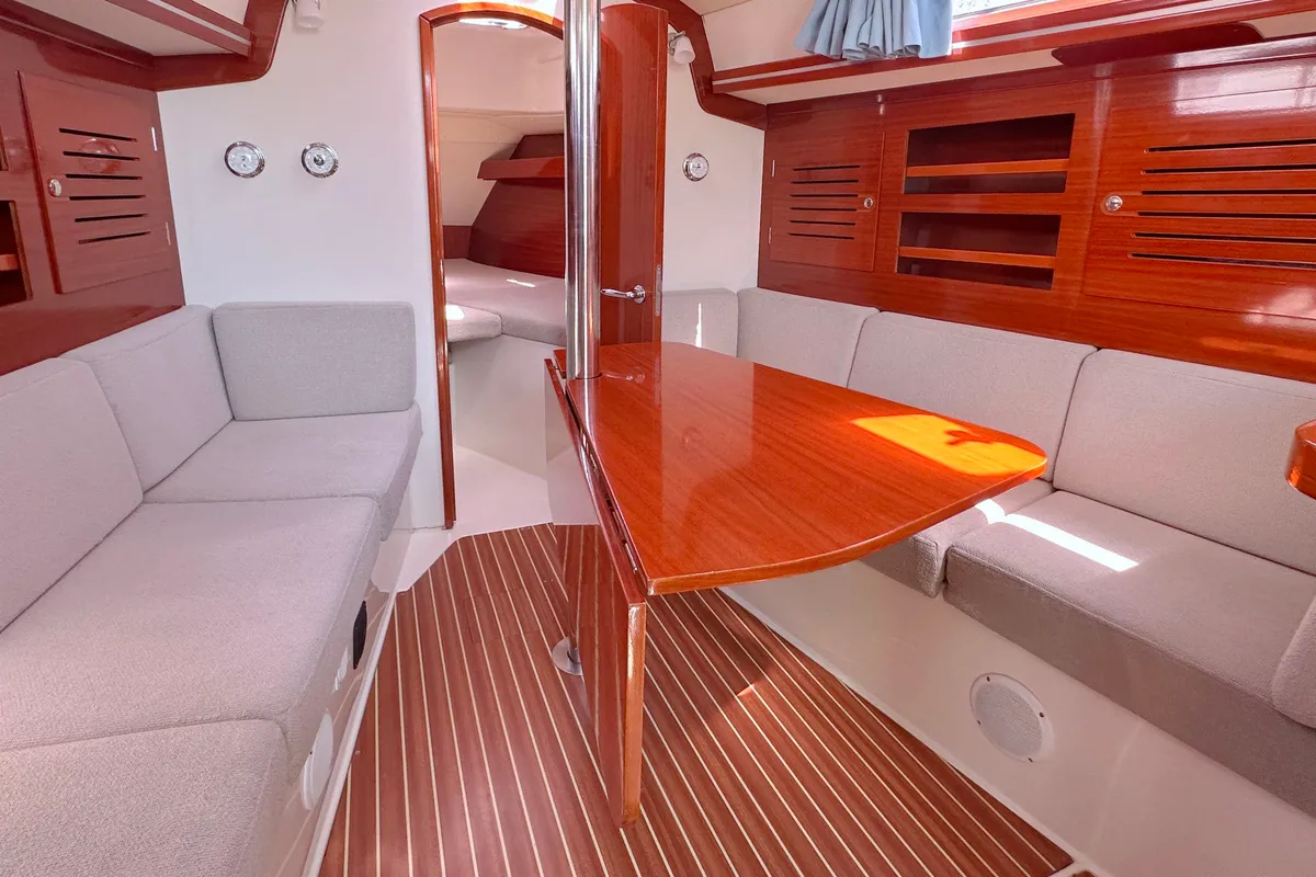 Salon of Mizar, a Hanse 315 sailboat at Barth, Germany