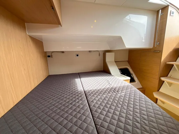 Cabin on Queen Mary, a Bali 4.6 - 4 cab. OW catamaran at Hyères, France
