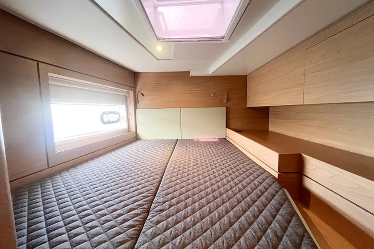 Cabin on Queen Mary, a Bali 4.6 - 4 cab. OW catamaran at Hyères, France
