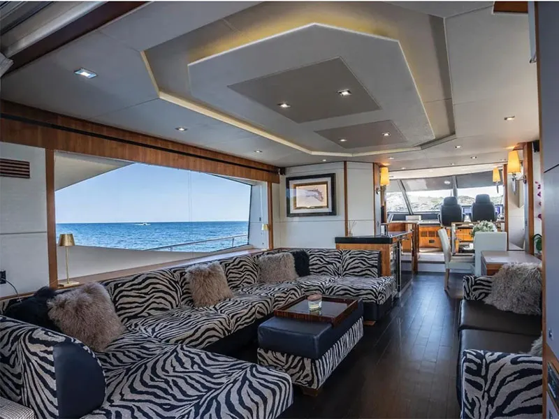 Salon of Goldeneye, a Sunseeker Manhattan 73 motor yacht at Grad Šibenik, Croatia