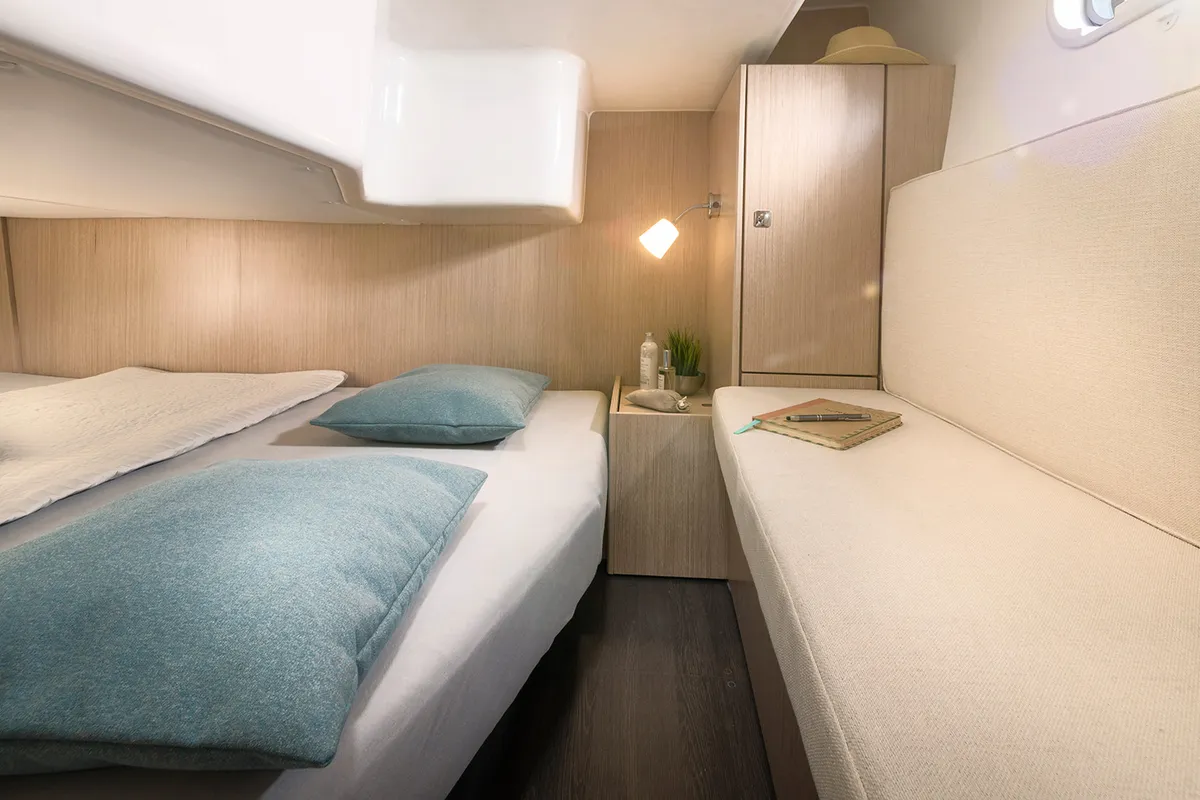Cabin on Palma, a Bavaria S29+ motorboat at Grad Pula, Croatia
