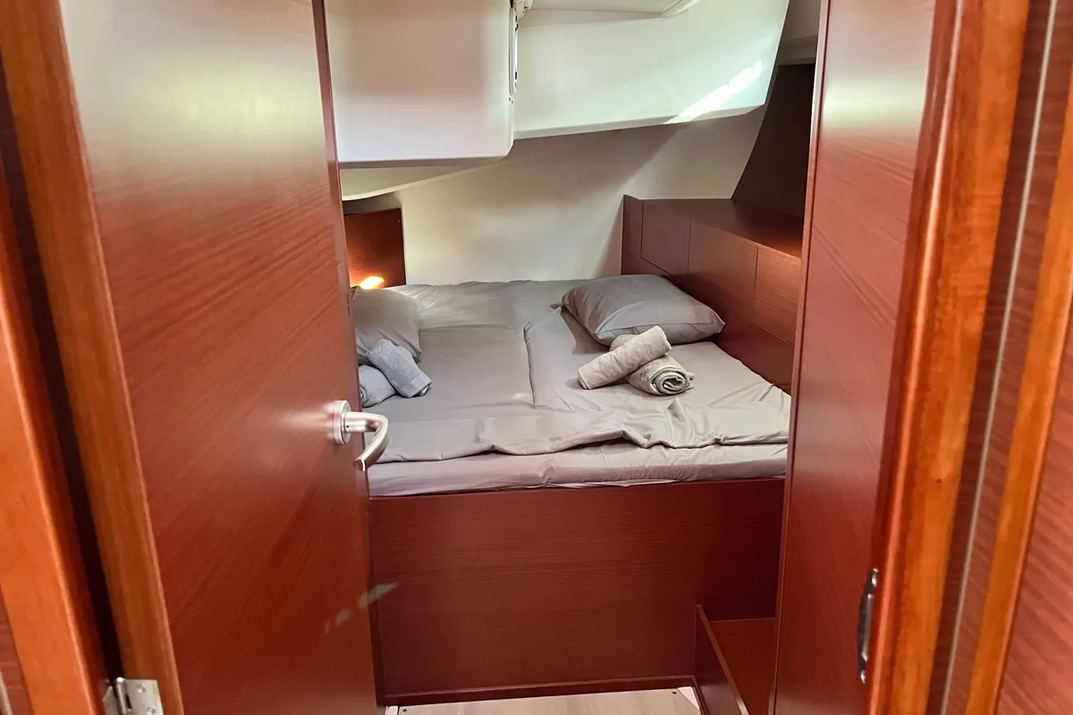 Cabin on Charles, a Hanse 508 sailboat at Thessaloniki, Greece
