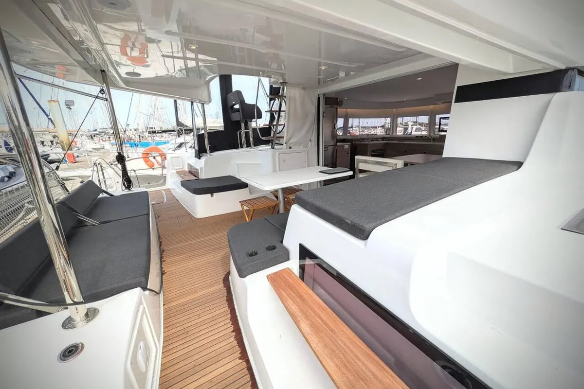 Deck of Ti Casa, a Lagoon 43 catamaran at Bonifacio / Bunifaziu, France