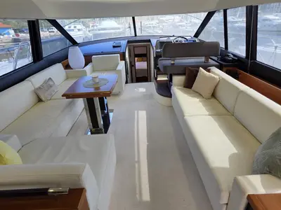 Salon of Very Bery, a Prestige 550 Fly motorboat at Primošten, Croatia