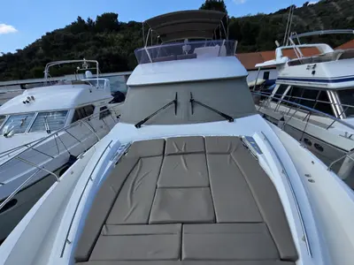 Deck of Very Bery, a Prestige 550 Fly motorboat at Primošten, Croatia