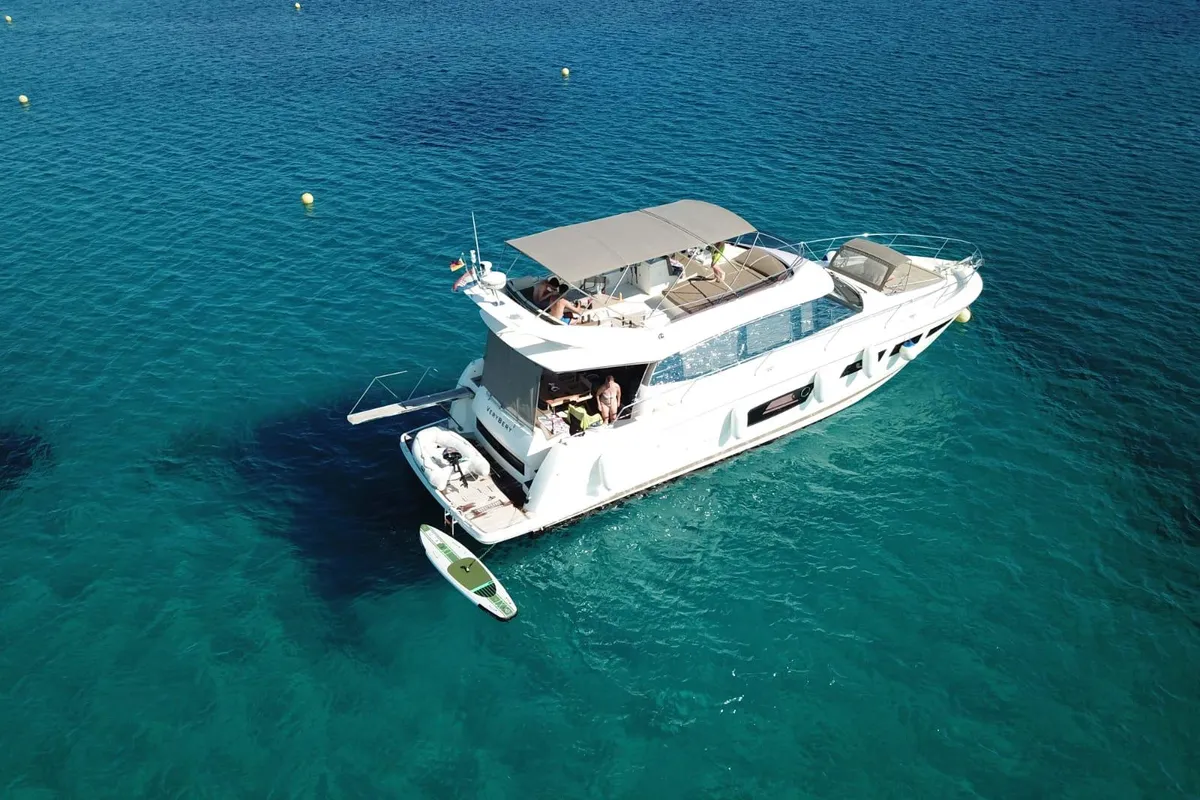 Exterior view of Very Bery, a Prestige 550 Fly motorboat at Primošten, Croatia