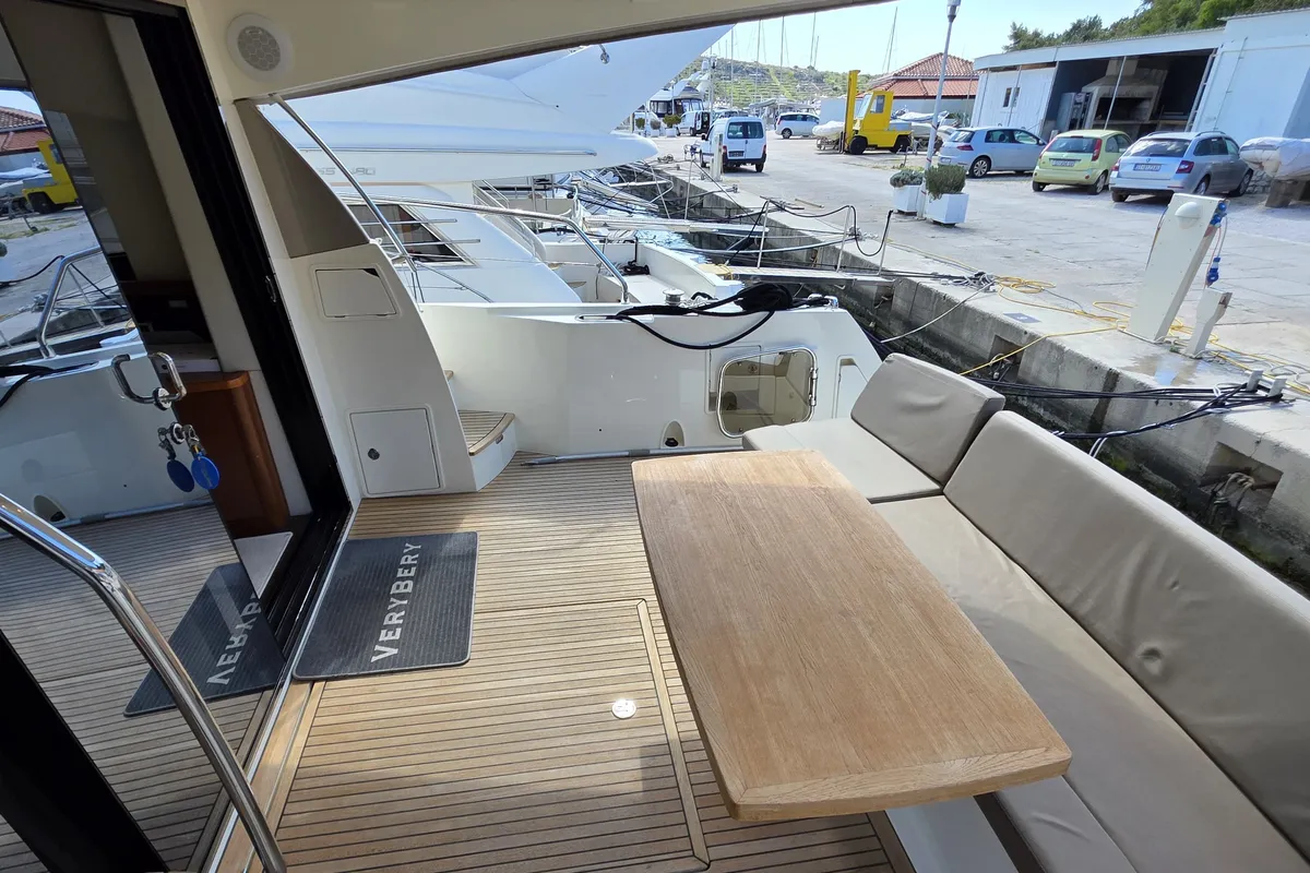 Deck of Very Bery, a Prestige 550 Fly motorboat at Primošten, Croatia