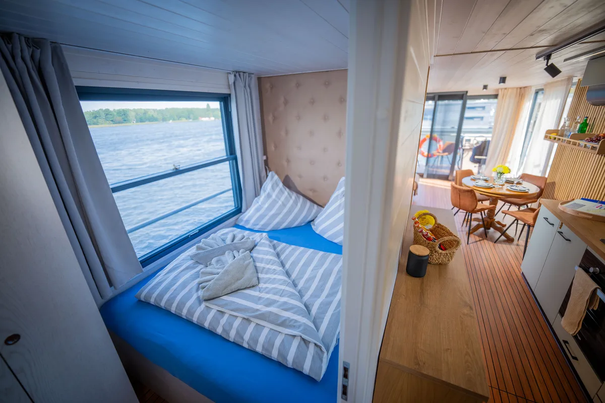 Cabin on Frigga, a Woma D13 motorboat at Fürstenberg/Havel, Germany