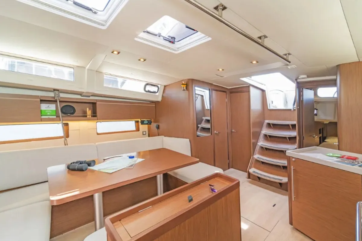 Salon of Esperanza, a Beneteau Oceanis 46.1 sailboat at Lavrion, Greece