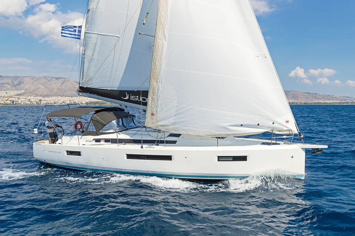Exterior view of Dory, a Jeanneau Sun Odyssey 440 sailboat at Kontokali, Greece