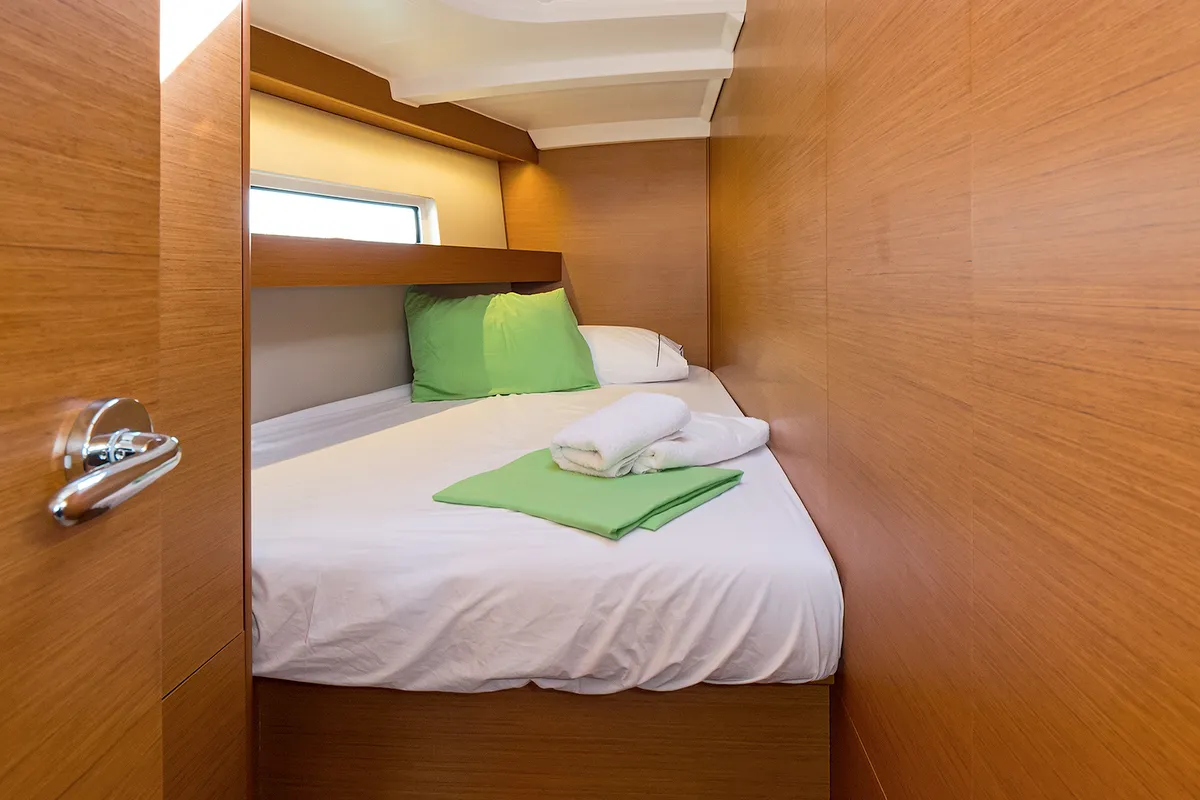 Cabin on Dory, a Jeanneau Sun Odyssey 440 sailboat at Kontokali, Greece