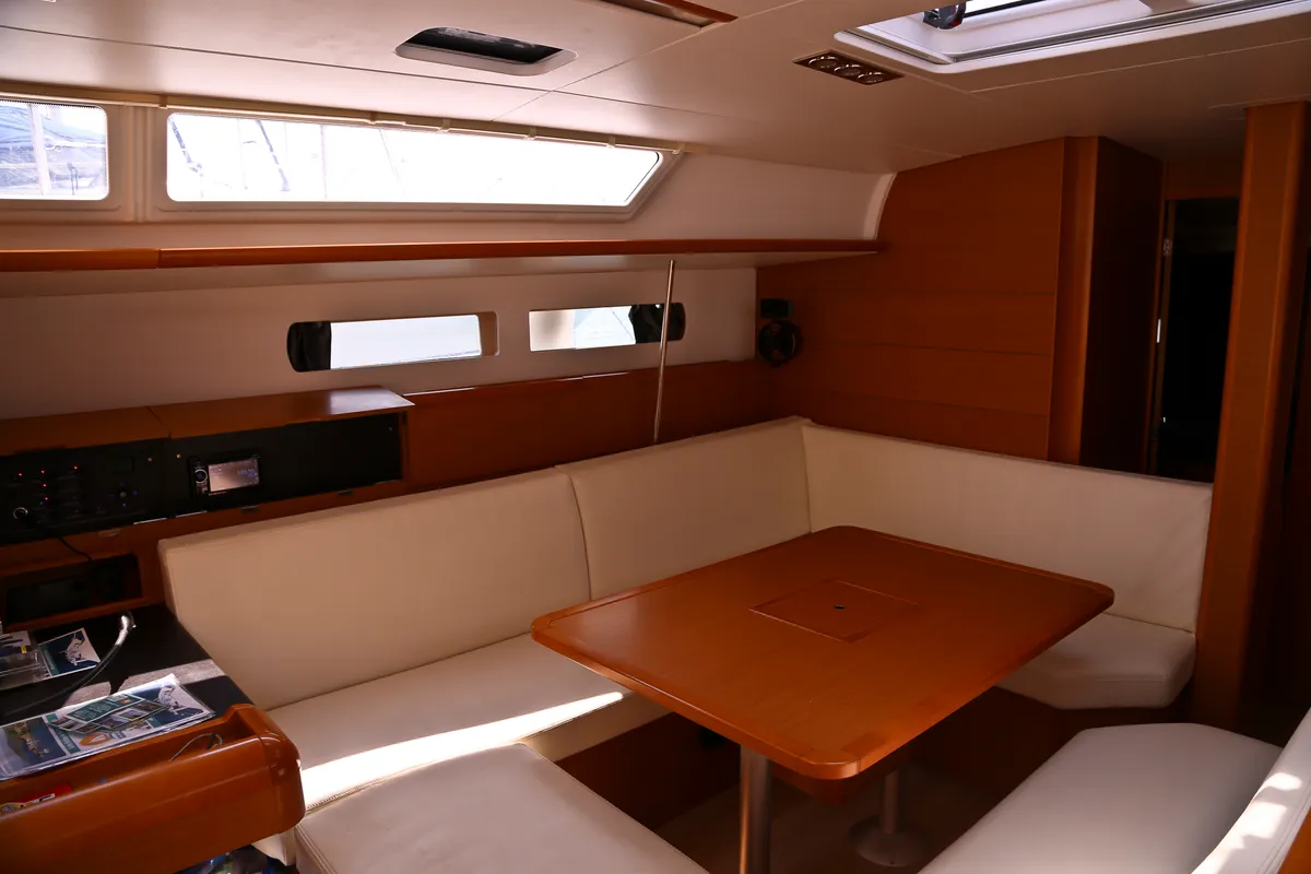Salon of Rodi, a Jeanneau Sun Odyssey 469 sailboat at Volos Municipality, Greece