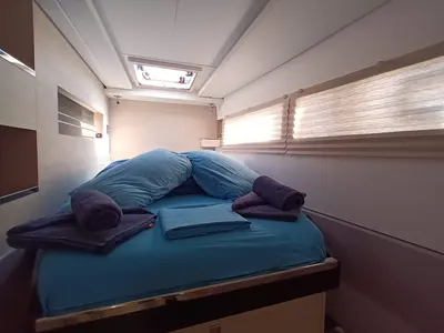 Cabin on Prince Laurence, a Leopard 45 catamaran at Tonnarella, Italy