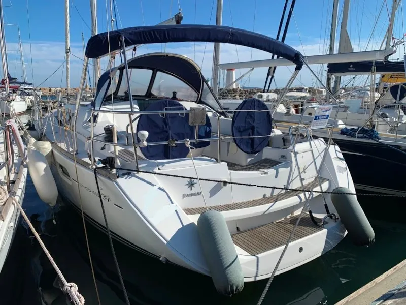 Cockpit of Xenia, a Jeanneau Sun Odyssey 39i sailboat at Piombino, Italy