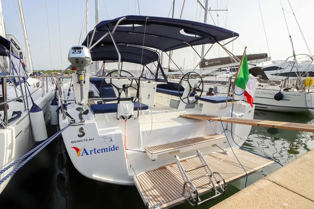Exterior view of Artemide, a Beneteau Oceanis 51.1 sailboat at Olbia, Italy