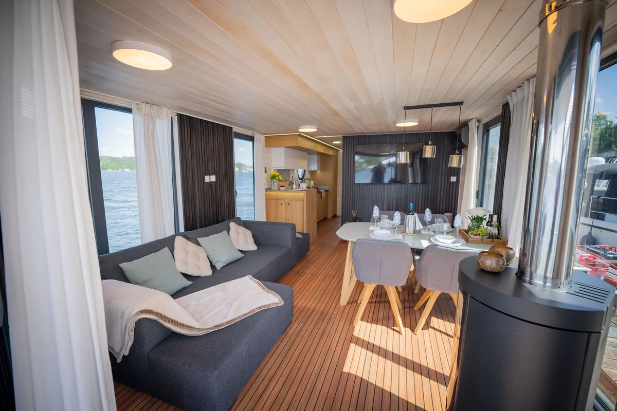 Salon of RedWine, a Woma D13 motorboat at Fürstenberg/Havel, Germany