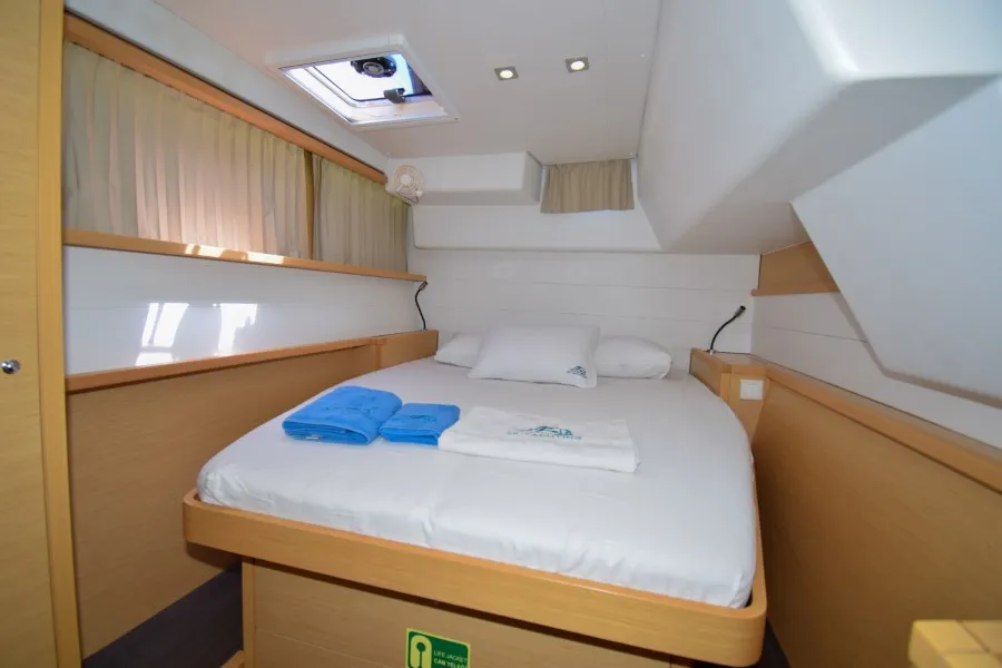 Cabin on Loryma Sailing, a Lagoon 450 catamaran at Marmaris, Turkey