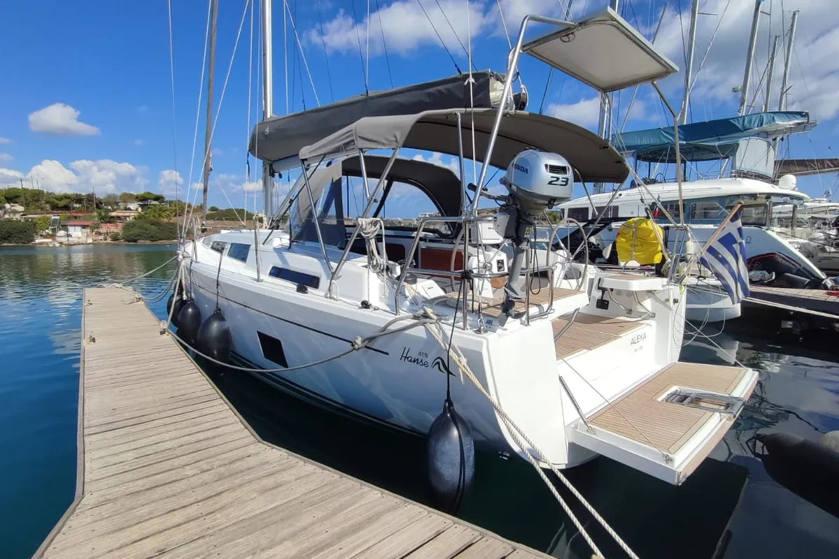 Exterior view of Alexa, a Hanse 418 sailboat at Lavrion, Greece