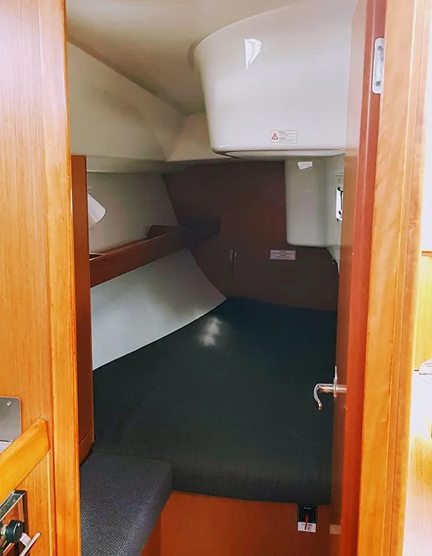 Cabin on Salsa, a Bavaria Cruiser 33 sailboat at Zadar, Croatia
