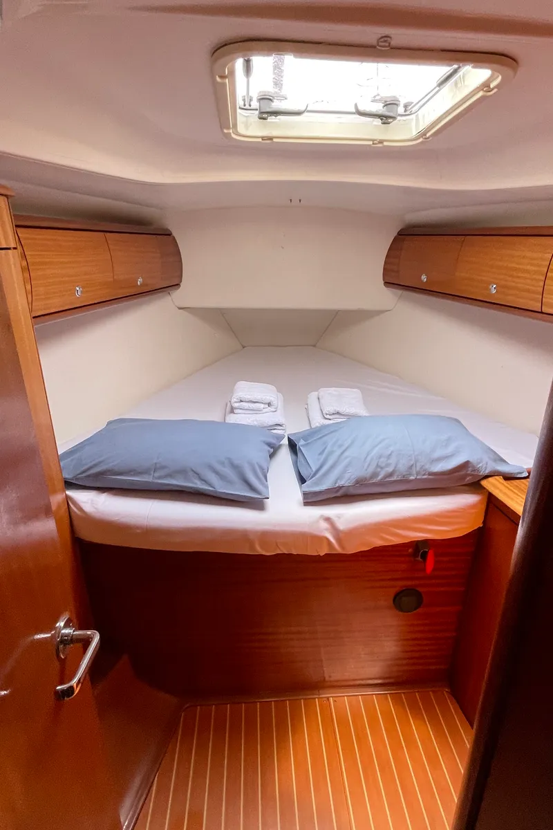 Cabin on Danai (with Bowthruster ,Solar Panels, New Sails), a Bavaria 44 sailboat at Kavala, Greece
