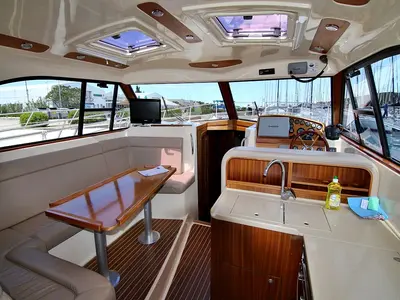 Salon of Bianca, a SAS - Vektor Adriana 44 motor yacht at Općina Sukošan, Croatia