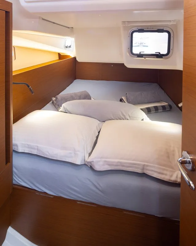 Cabin on Asteri, a Jeanneau Sun Odyssey 440 sailboat at Municipal Unit of Lefkada, Greece