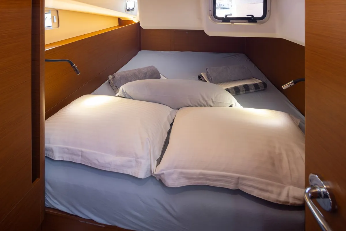 Cabin on Asteri, a Jeanneau Sun Odyssey 440 sailboat at Municipal Unit of Lefkada, Greece