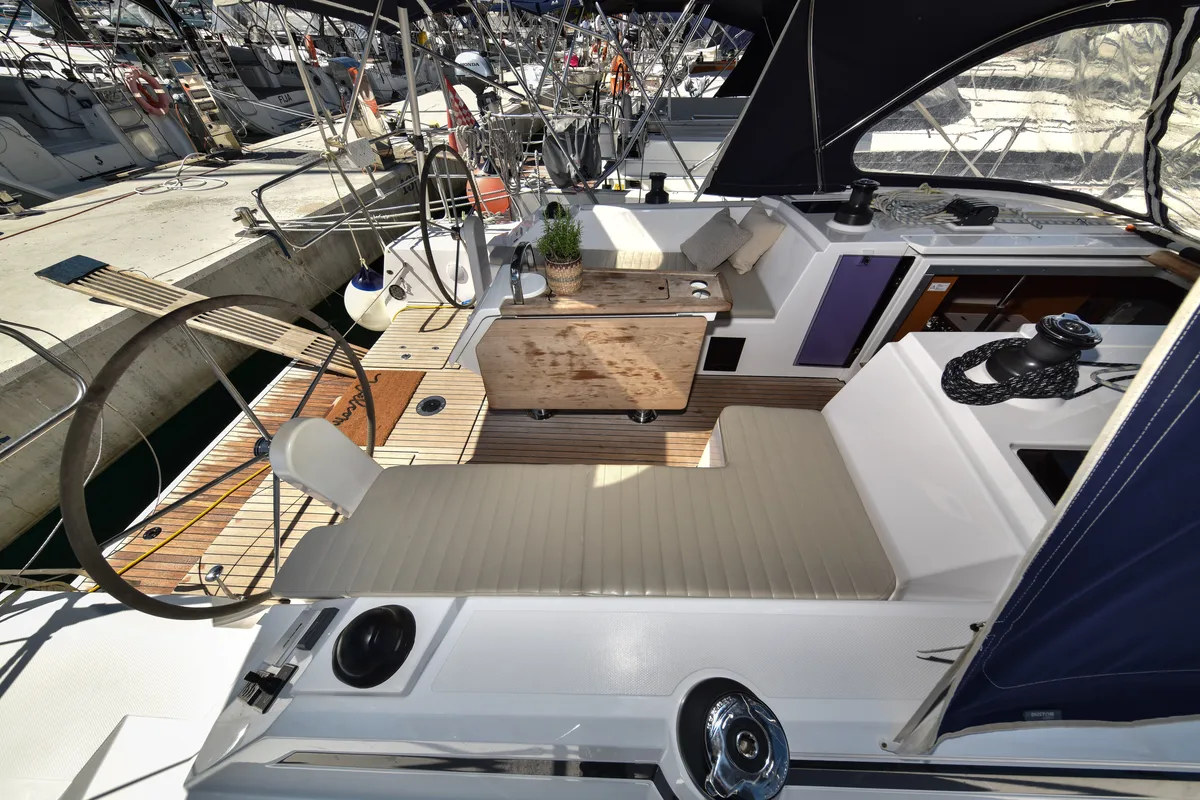 Bella, a Bavaria C42 sailboat at Općina Sukošan, Croatia