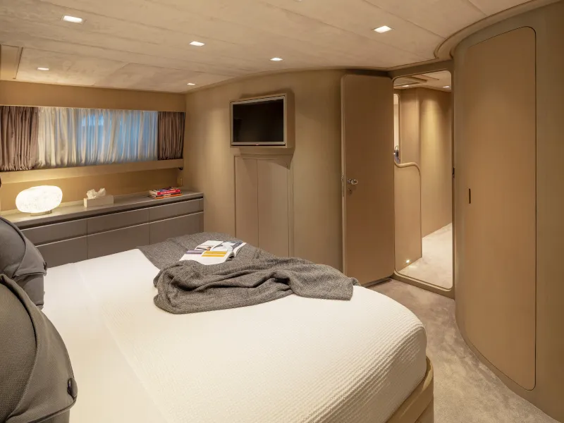 Cabin on SUMMER FUN, a Admiral 101 motor yacht at Athens, Greece