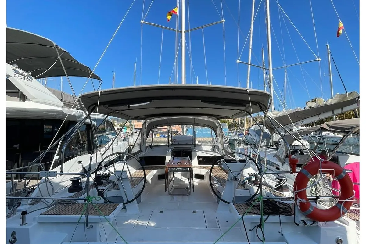 Cockpit of Alboran Mónica, a Beneteau Oceanis 51.1 sailboat at Murdeira, Cape Verde