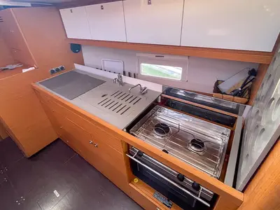 Galley of Etosha, a Dufour 430 sailboat at Hyères, France