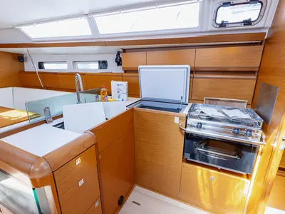 Galley of Ventus, a Jeanneau Sun Odyssey 449 sailboat at Kaštela, Croatia