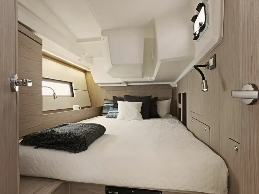 Head on Kebiwan, a Beneteau Oceanis 46.1 sailboat at Athens, Greece