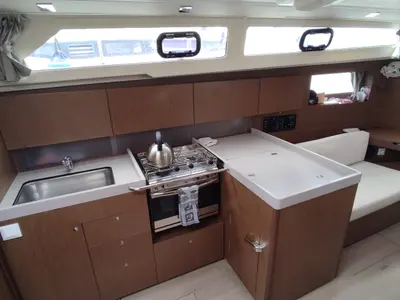 Galley of Maera, a Beneteau Oceanis 41.1 sailboat at Volos, Greece