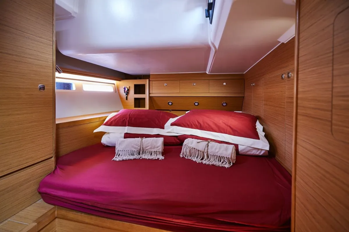 Cabin on Kabuki - OW, a Dufour Exclusive 56 sailboat at Primošten, Croatia