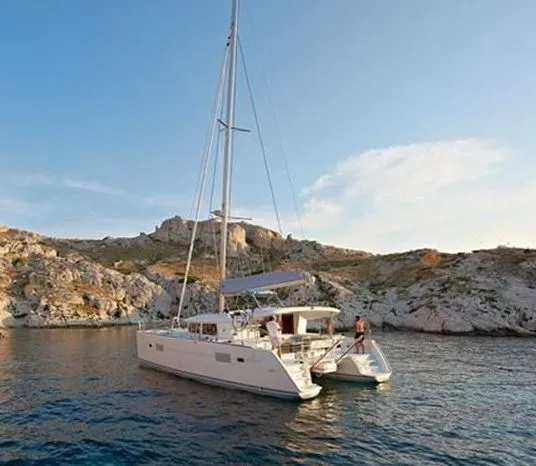 Exterior view of Orion VIII, a Lagoon 400 S2 catamaran at Skiathos, Greece