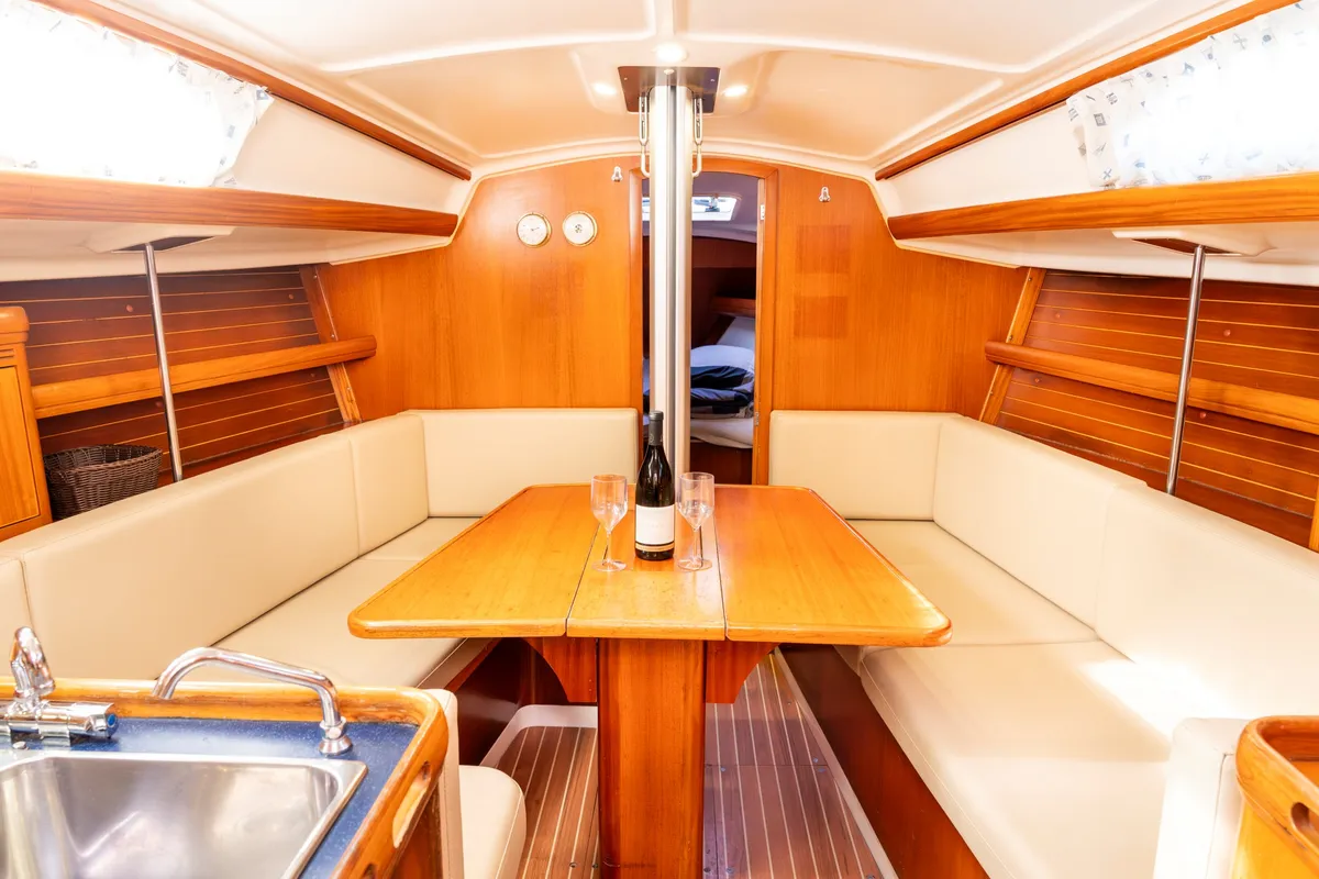 Salon of Brina, a Elan 333 sailboat at Grad Labin, Croatia