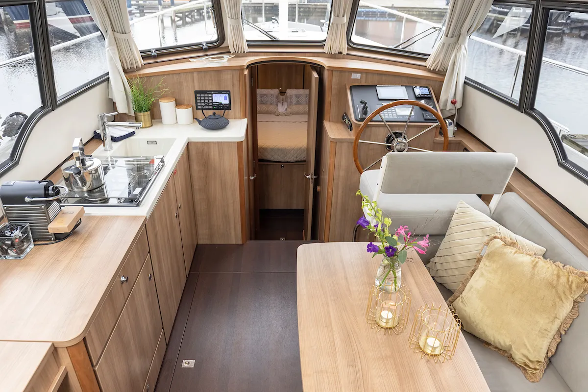 Dojo, a Linssen Grand Sturdy 30 motorboat at Molecaten Jachthaven Flevostrand, Netherlands
