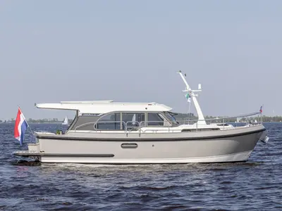Dojo, a Linssen Grand Sturdy 30 motorboat at Molecaten Jachthaven Flevostrand, Netherlands