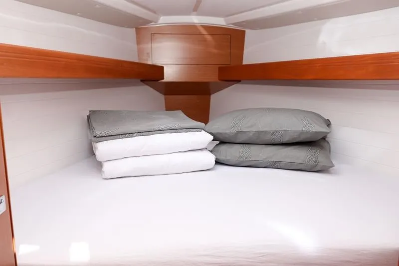 Cabin on Aria, a Bavaria Cruiser 34 sailboat at Grad Biograd na Moru, Croatia
