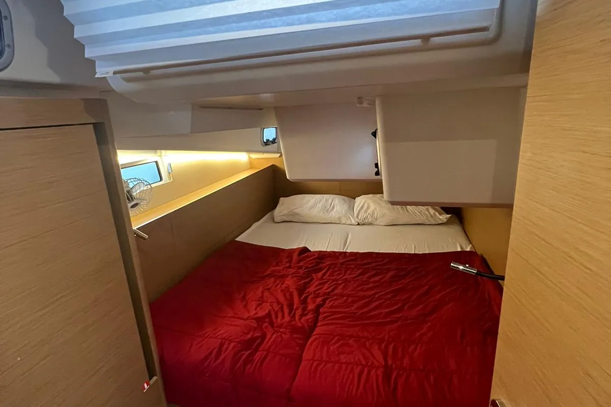 Cabin on Rigel, a Jeanneau Sun Odyssey 490 sailboat at Salerno, Italy
