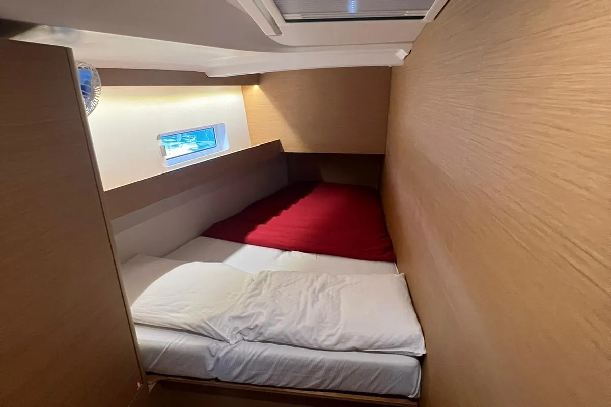 Cabin on Rigel, a Jeanneau Sun Odyssey 490 sailboat at Salerno, Italy