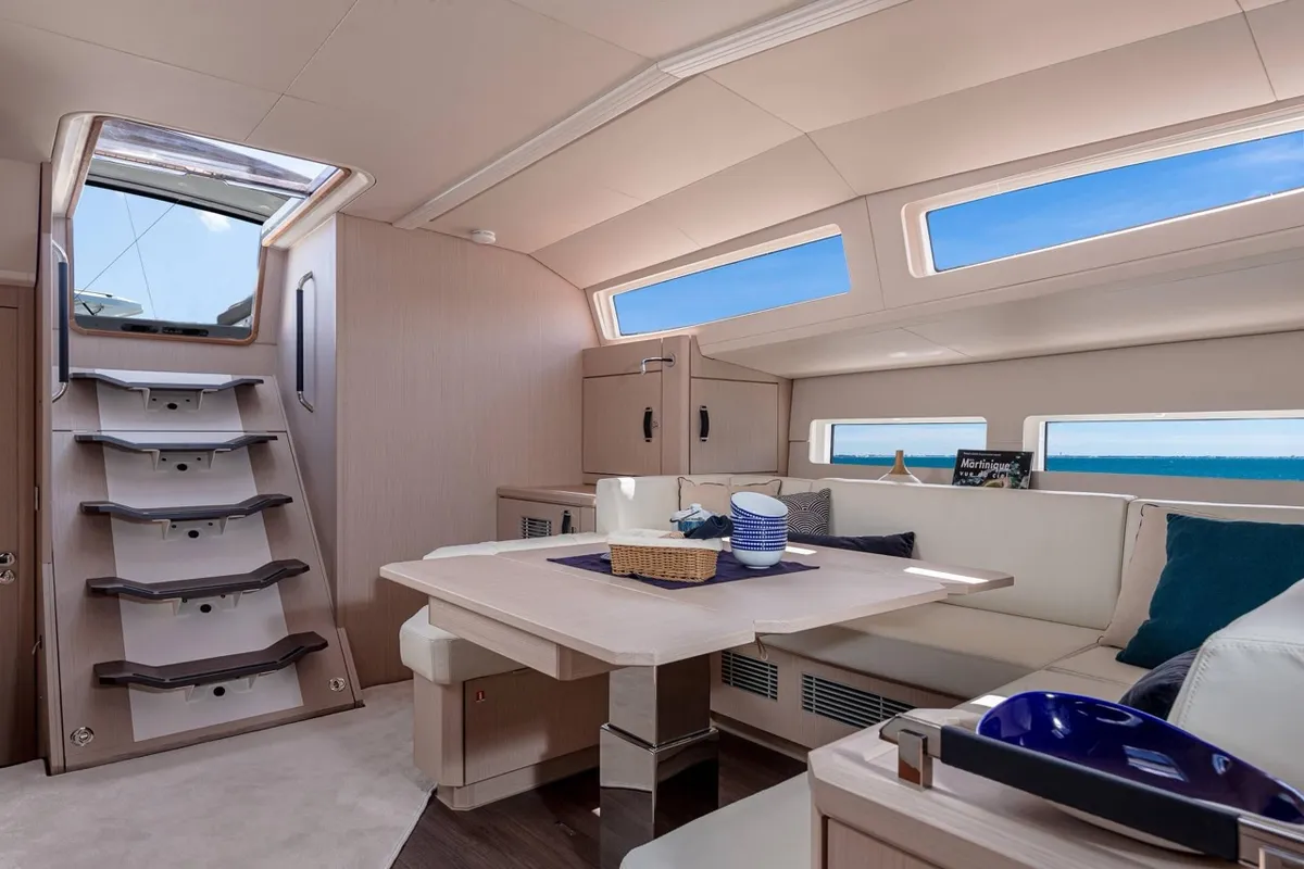 Salon of Elyvian Breeze, a Jeanneau 60 sailboat at Brindisi, Italy