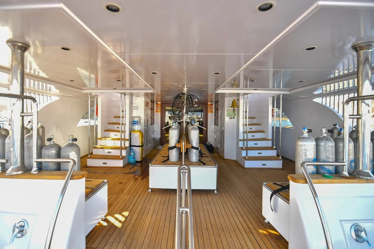 Twin bed cabin lower deck 3, a Gulet Luxury Motor Yacht motorboat at Sharm El Sheikh, Egypt