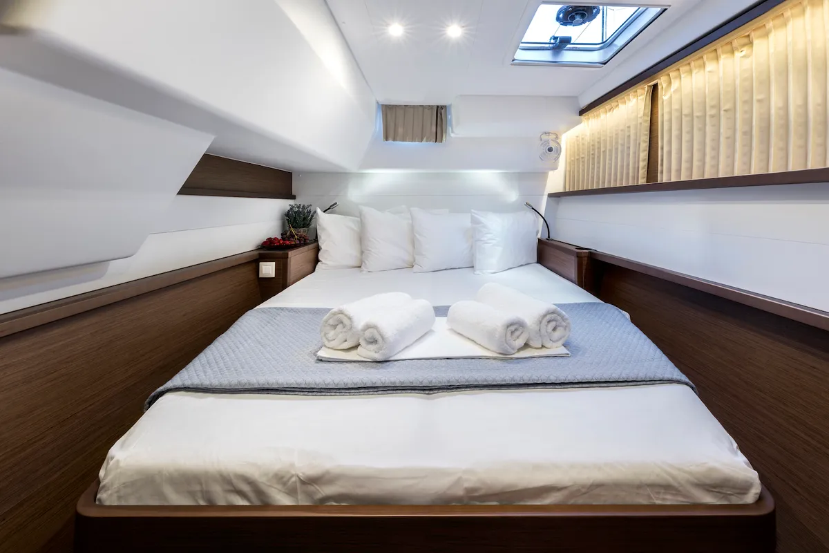 Cabin on Relax, a Lagoon 450 Fly catamaran at Athens, Greece