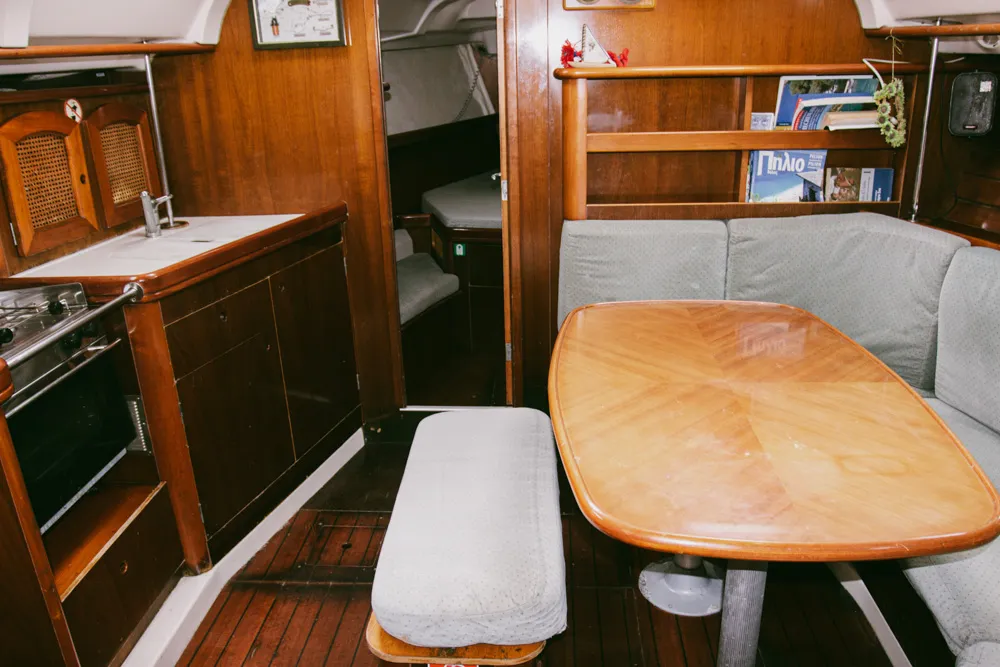 Salon of Kleio, a Beneteau Oceanis 381 sailboat at Volos, Greece